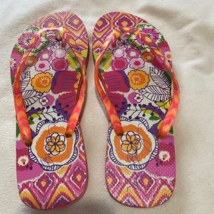 Vera Bradley flip flops, size 7-8